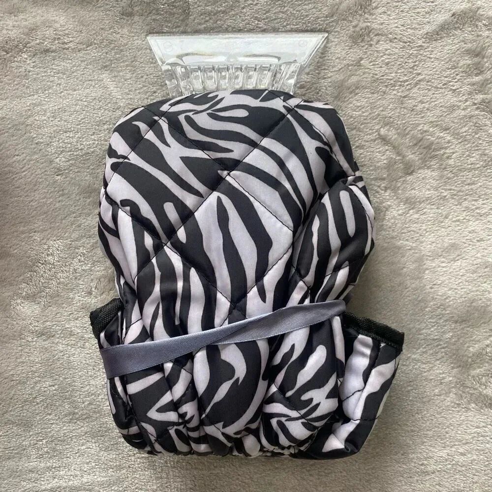 Ice Scraper in Zebra Design - Picture 4 of 4